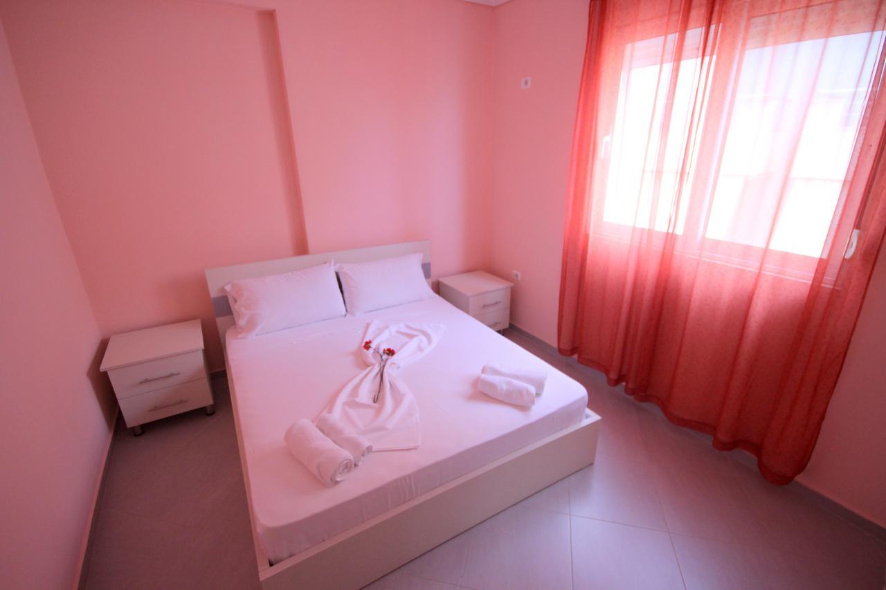 Ideal Holiday Apartments Sarandë Eksteriør bilde