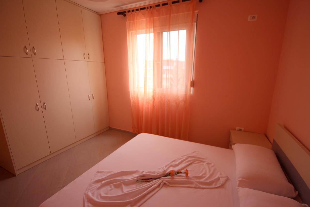 Ideal Holiday Apartments Sarandë Eksteriør bilde