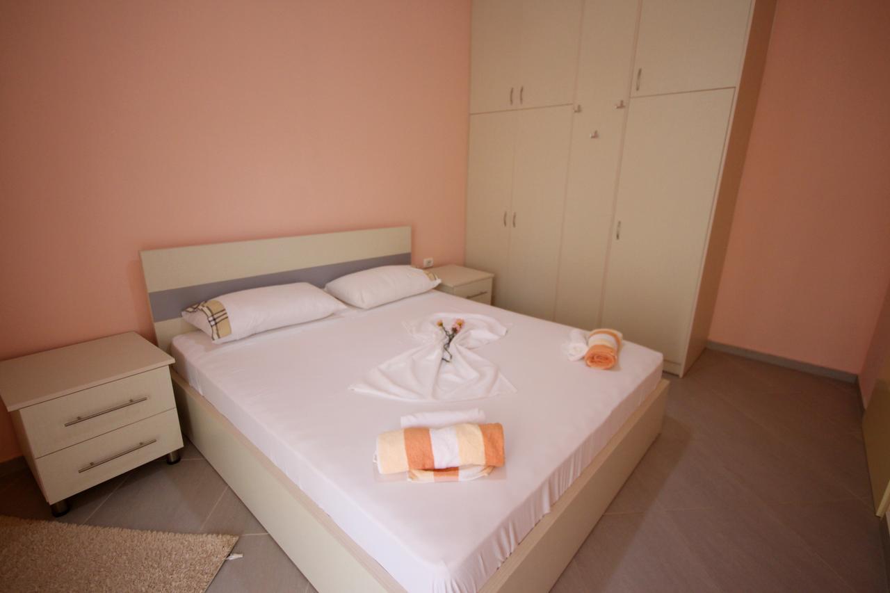 Ideal Holiday Apartments Sarandë Eksteriør bilde