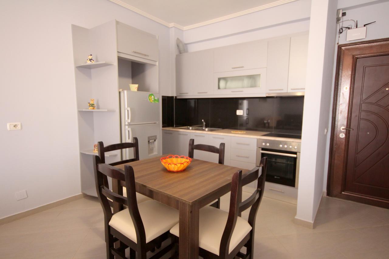 Ideal Holiday Apartments Sarandë Eksteriør bilde
