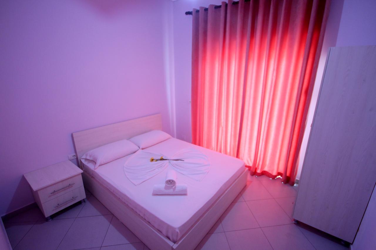 Ideal Holiday Apartments Sarandë Eksteriør bilde