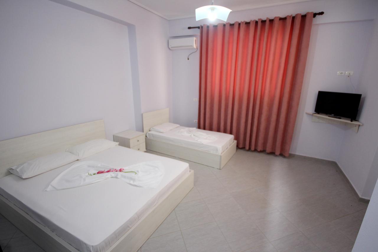 Ideal Holiday Apartments Sarandë Eksteriør bilde